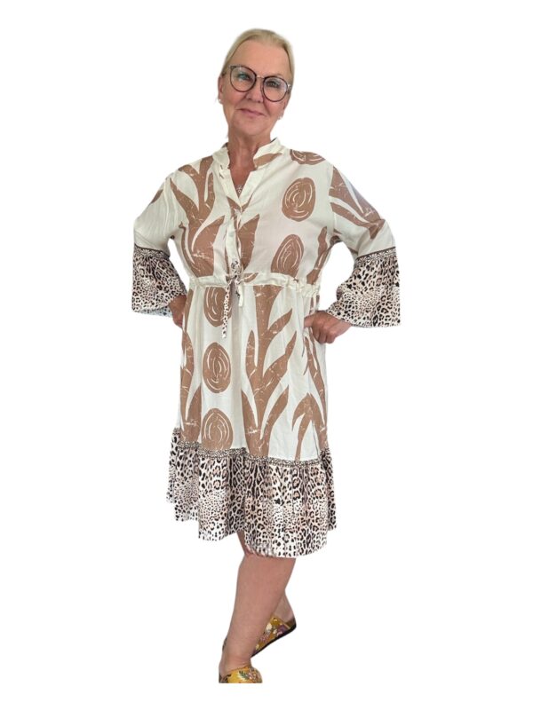 Sommarklänning Hilma beige