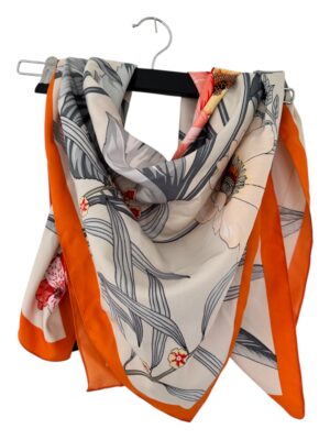 sjal med silkeskänsla