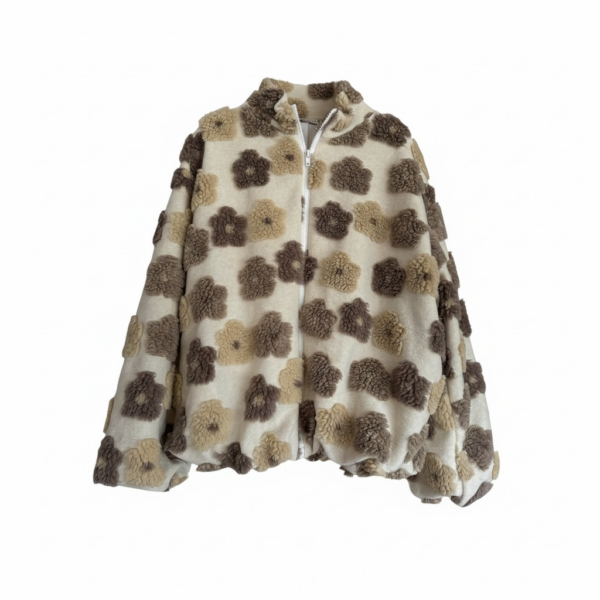 jacka Amy i teddykvalitet med blommor